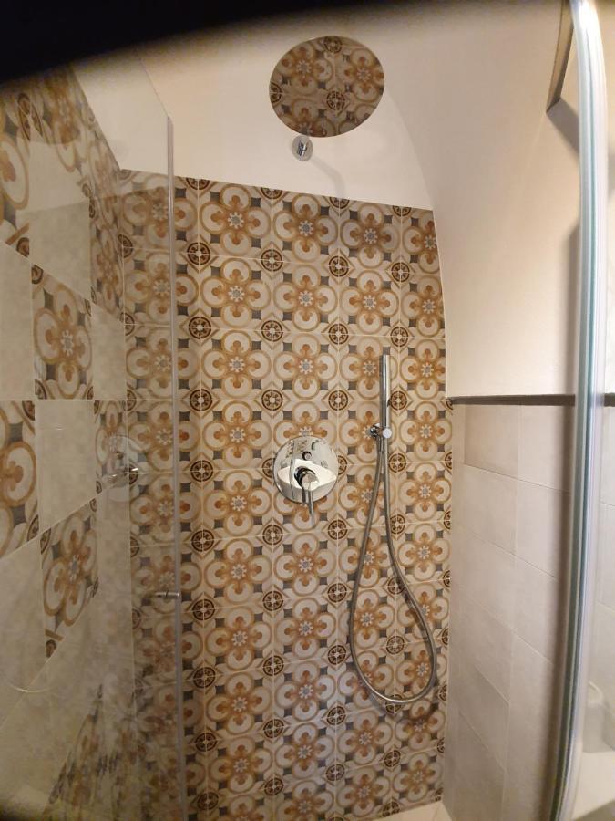 Nali Apartment Polignano a Mare Luaran gambar